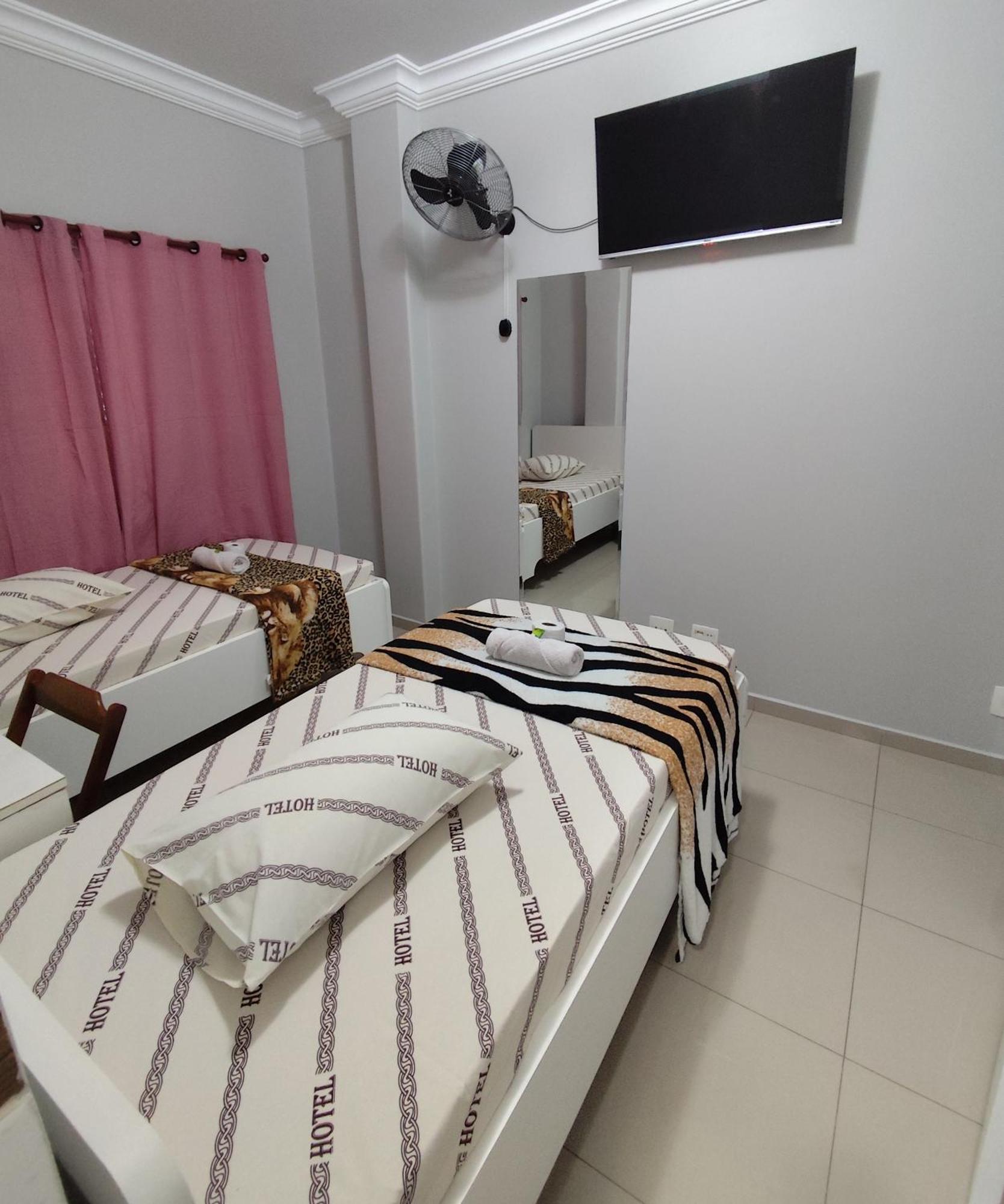 Hotel Amanhecer N903- Feirinha Da Madrugada-Bras Сао Паоло Екстериор снимка