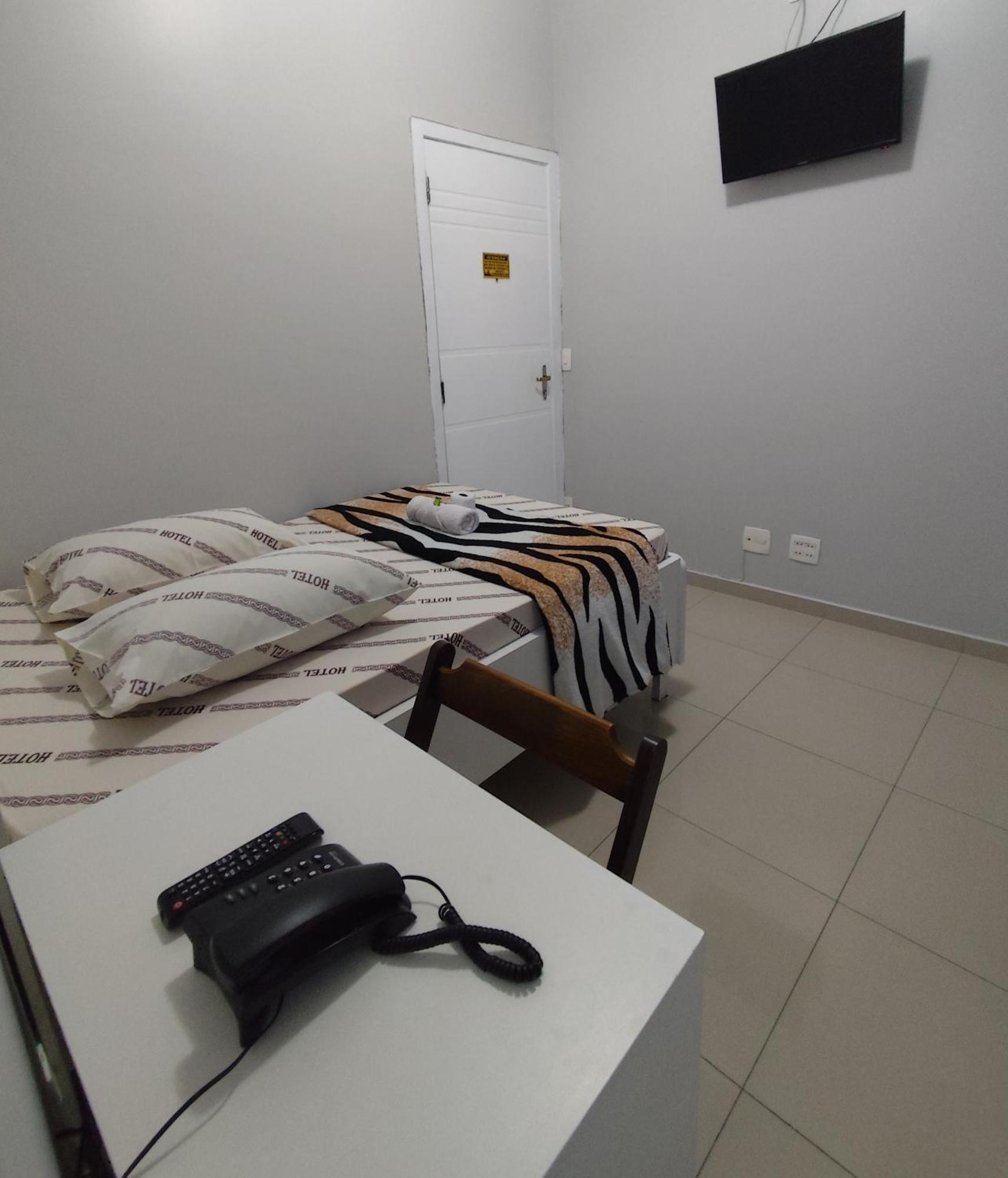 Hotel Amanhecer N903- Feirinha Da Madrugada-Bras Сао Паоло Екстериор снимка