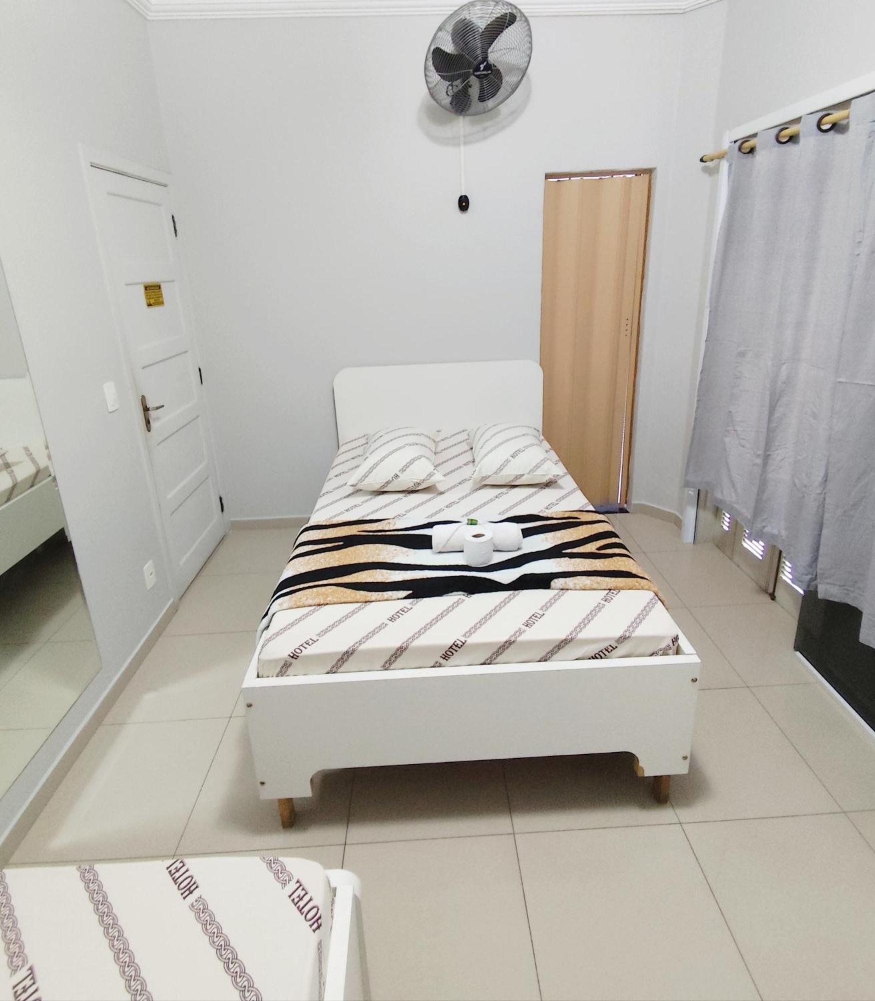 Hotel Amanhecer N903- Feirinha Da Madrugada-Bras Сао Паоло Екстериор снимка